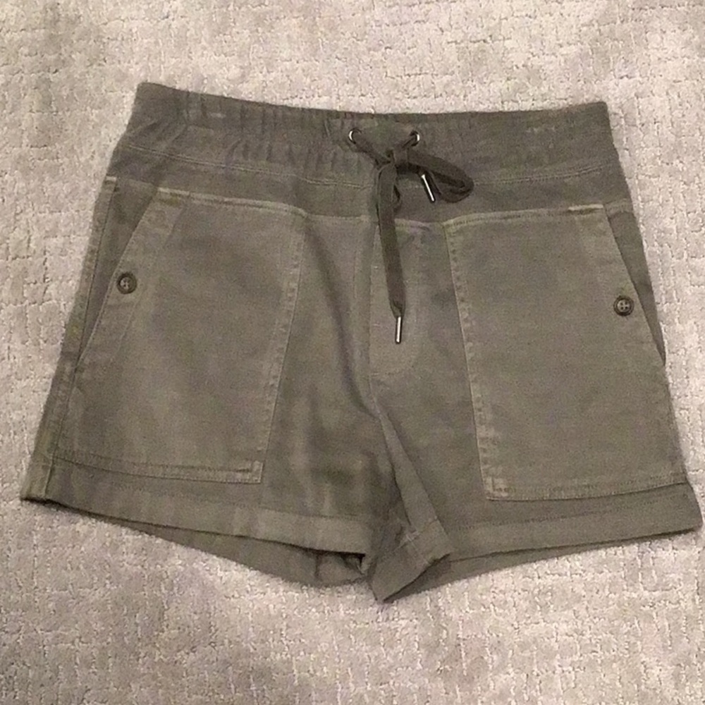 James Perse Cargo Short - Size 1 (small)